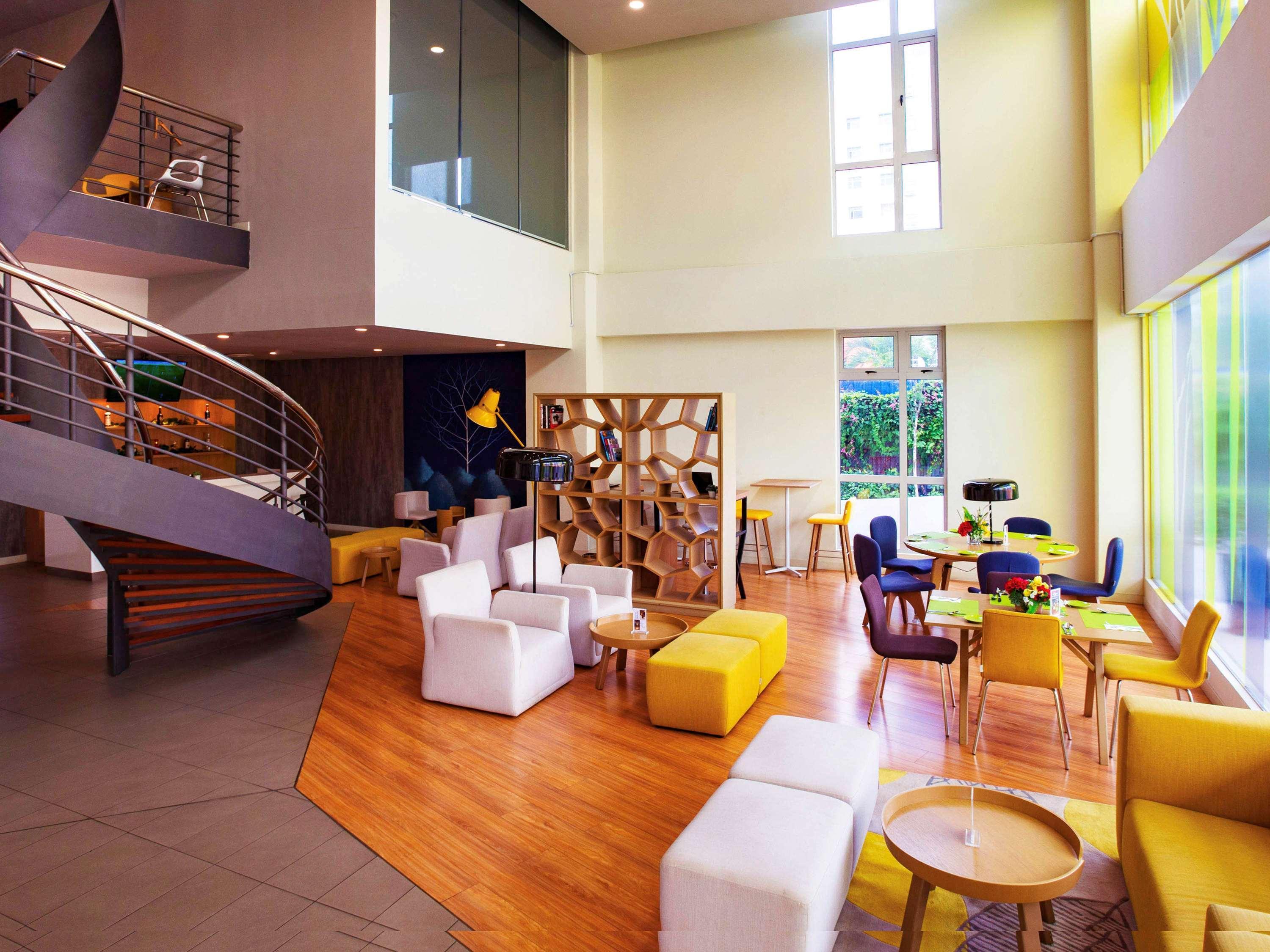 Ibis Styles Kuala Lumpur Sri Damansara Hotel Petaling Jaya Exterior foto
