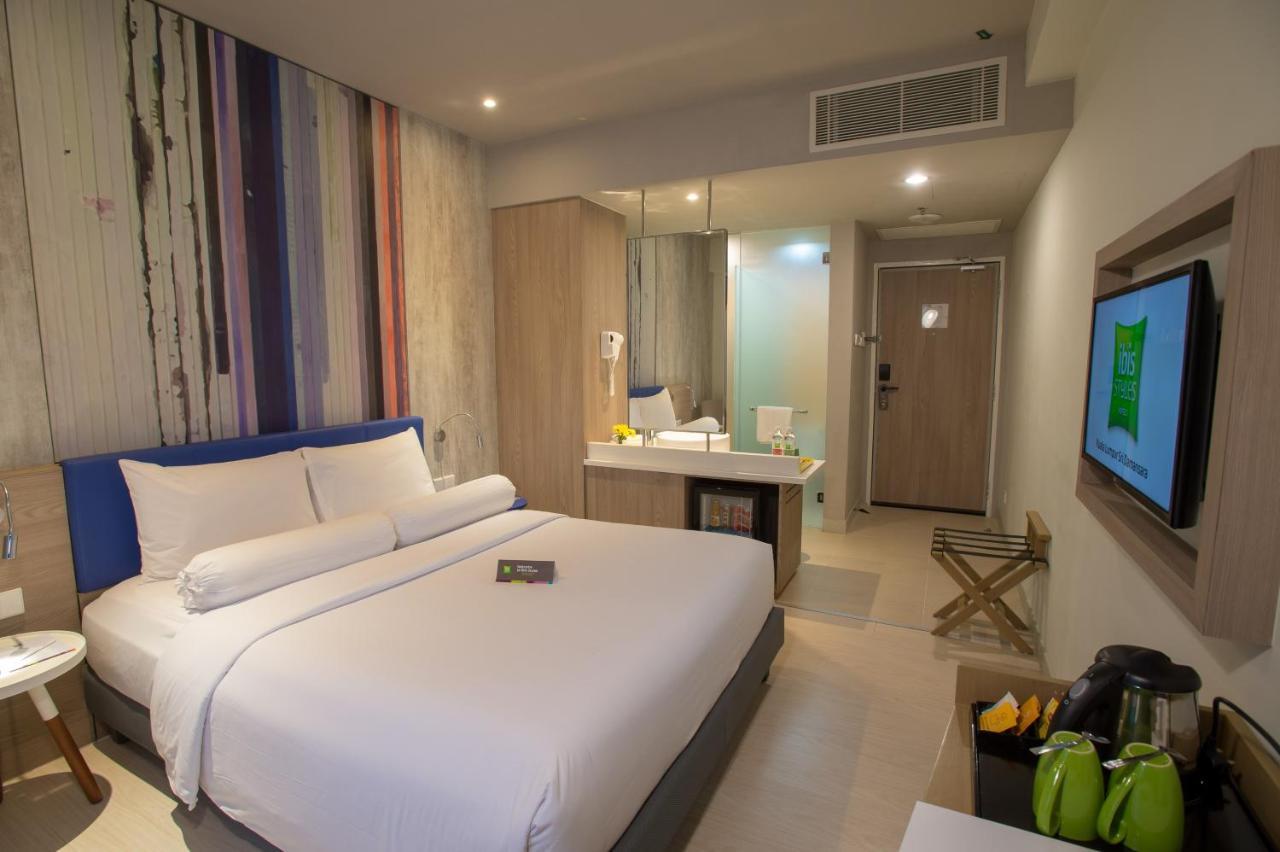 Ibis Styles Kuala Lumpur Sri Damansara Hotel Petaling Jaya Exterior foto