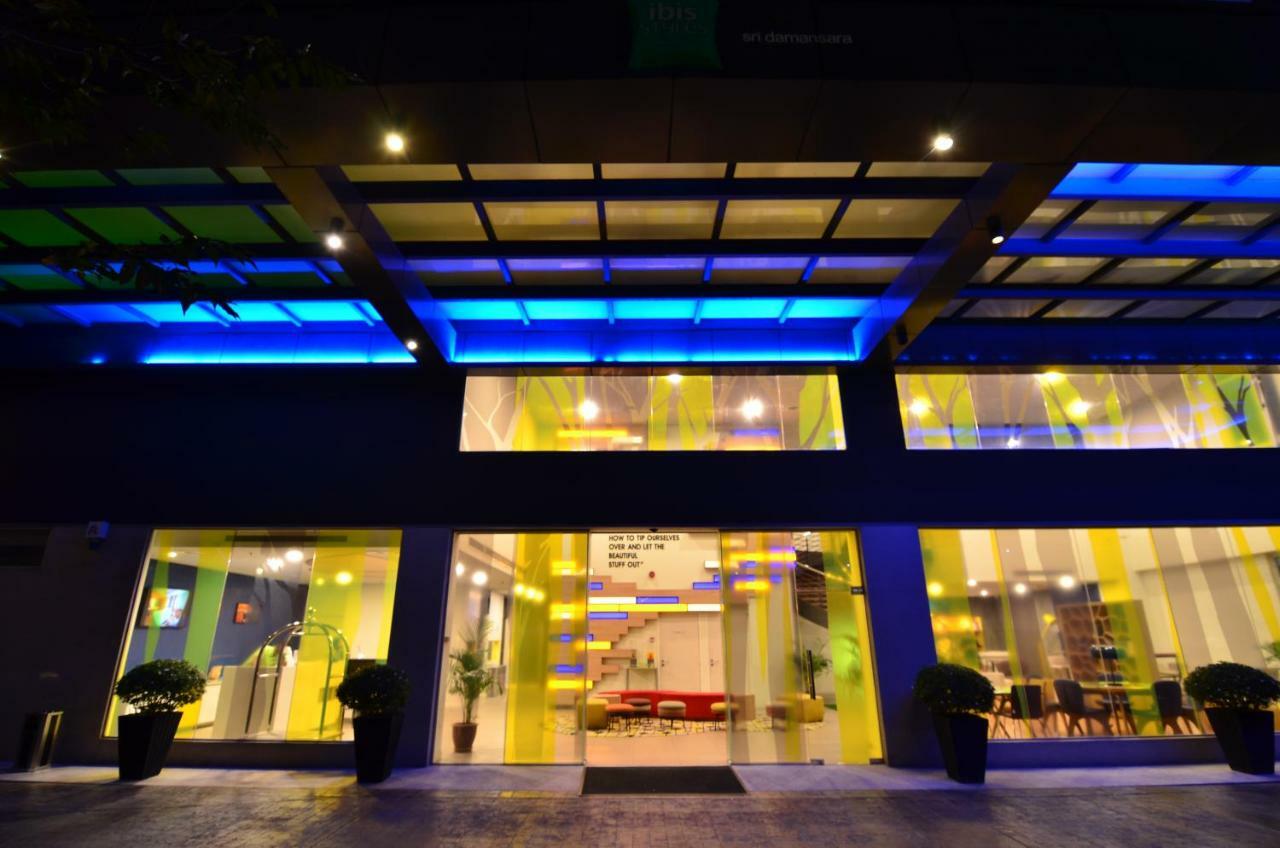Ibis Styles Kuala Lumpur Sri Damansara Hotel Petaling Jaya Exterior foto
