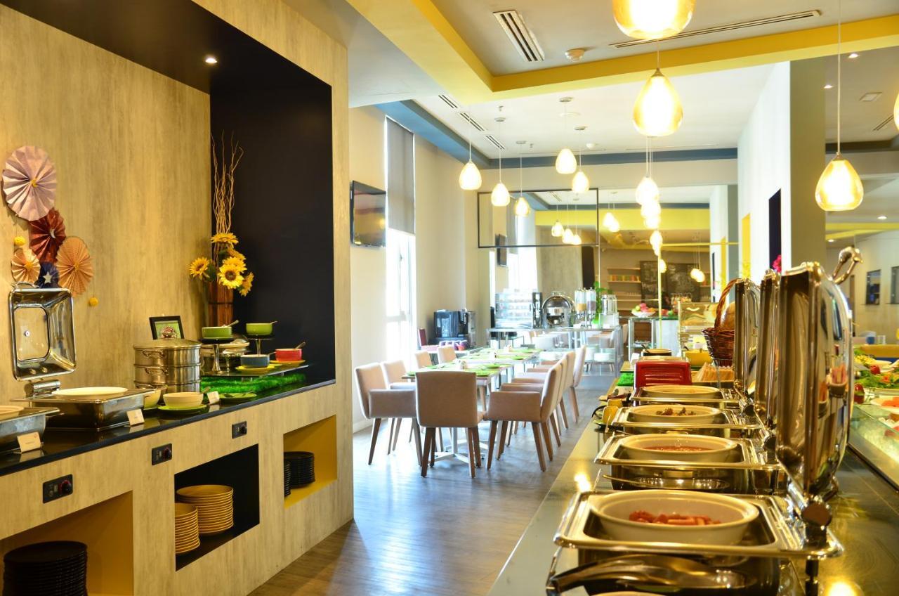 Ibis Styles Kuala Lumpur Sri Damansara Hotel Petaling Jaya Exterior foto